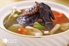 <b>产后坐月子可吃肉苁蓉炖鸡可帮助下奶您知道吗</b>